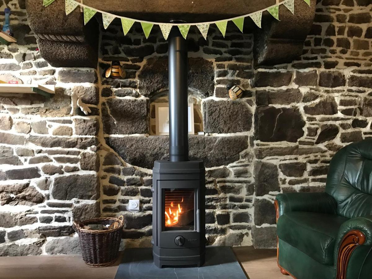 Ferme De Noyes Cottage Sourdeval Екстериор снимка