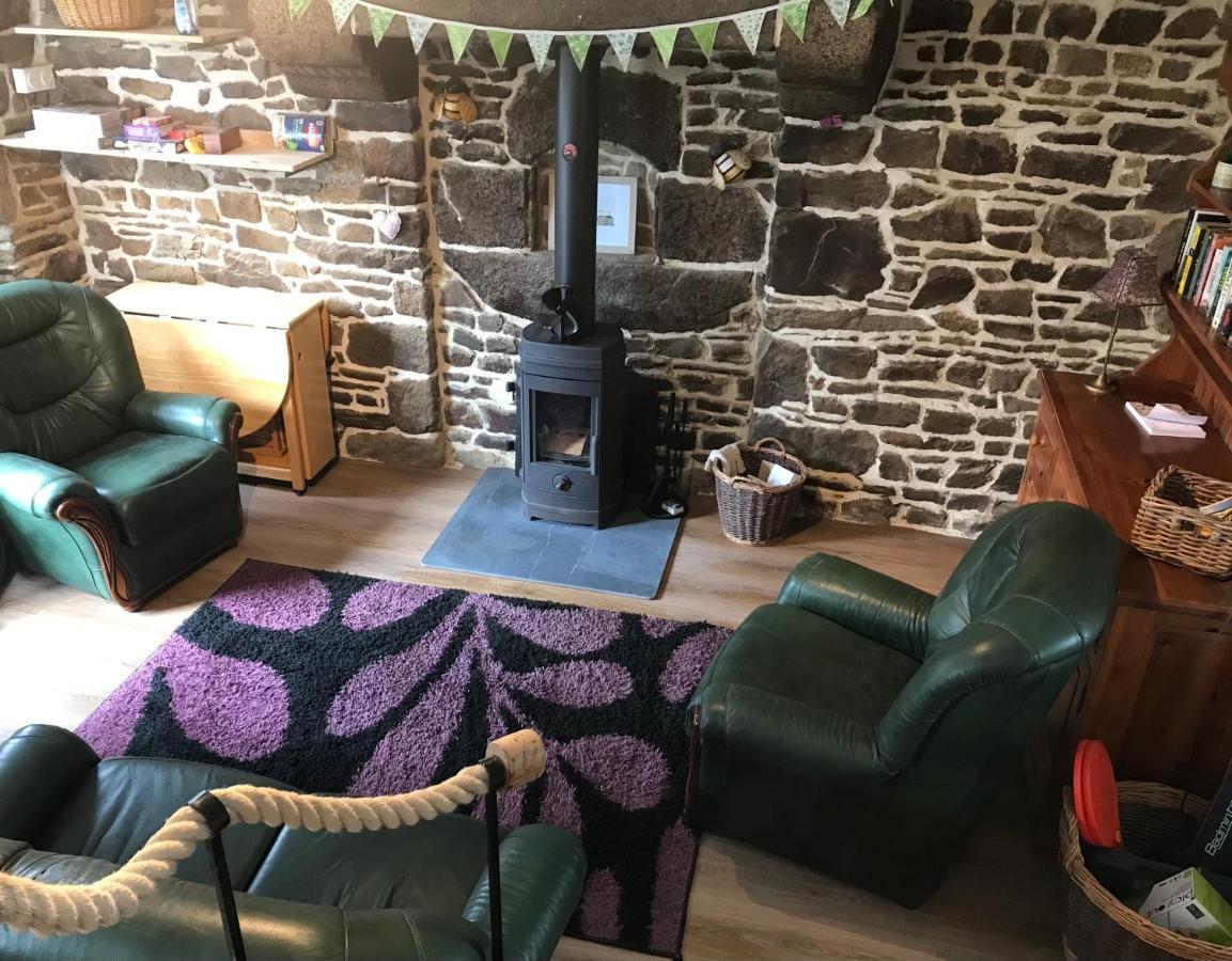 Ferme De Noyes Cottage Sourdeval Екстериор снимка