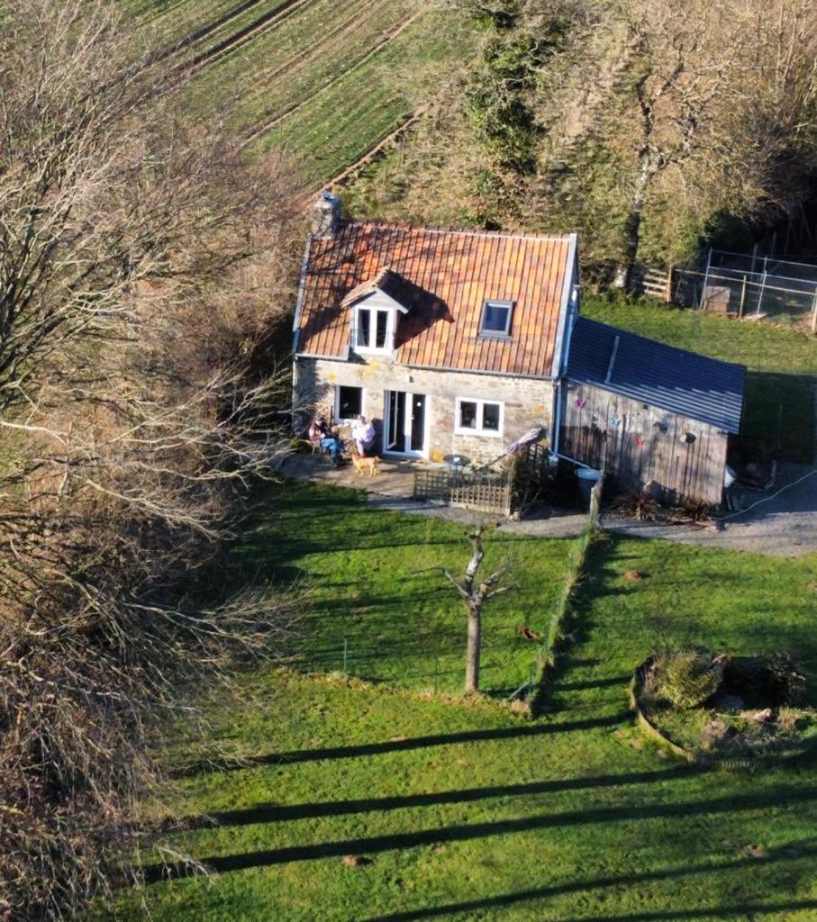 Ferme De Noyes Cottage Sourdeval Екстериор снимка